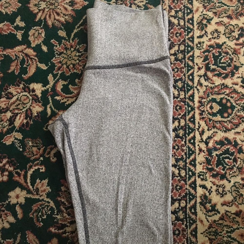 Lululemon leggings